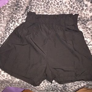 Pocketed shorts